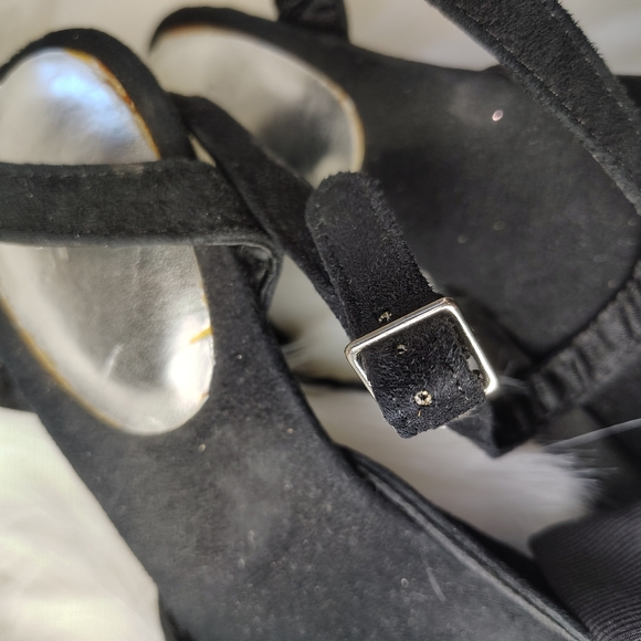 Bow Kitten Heels - Picture 13 of 15